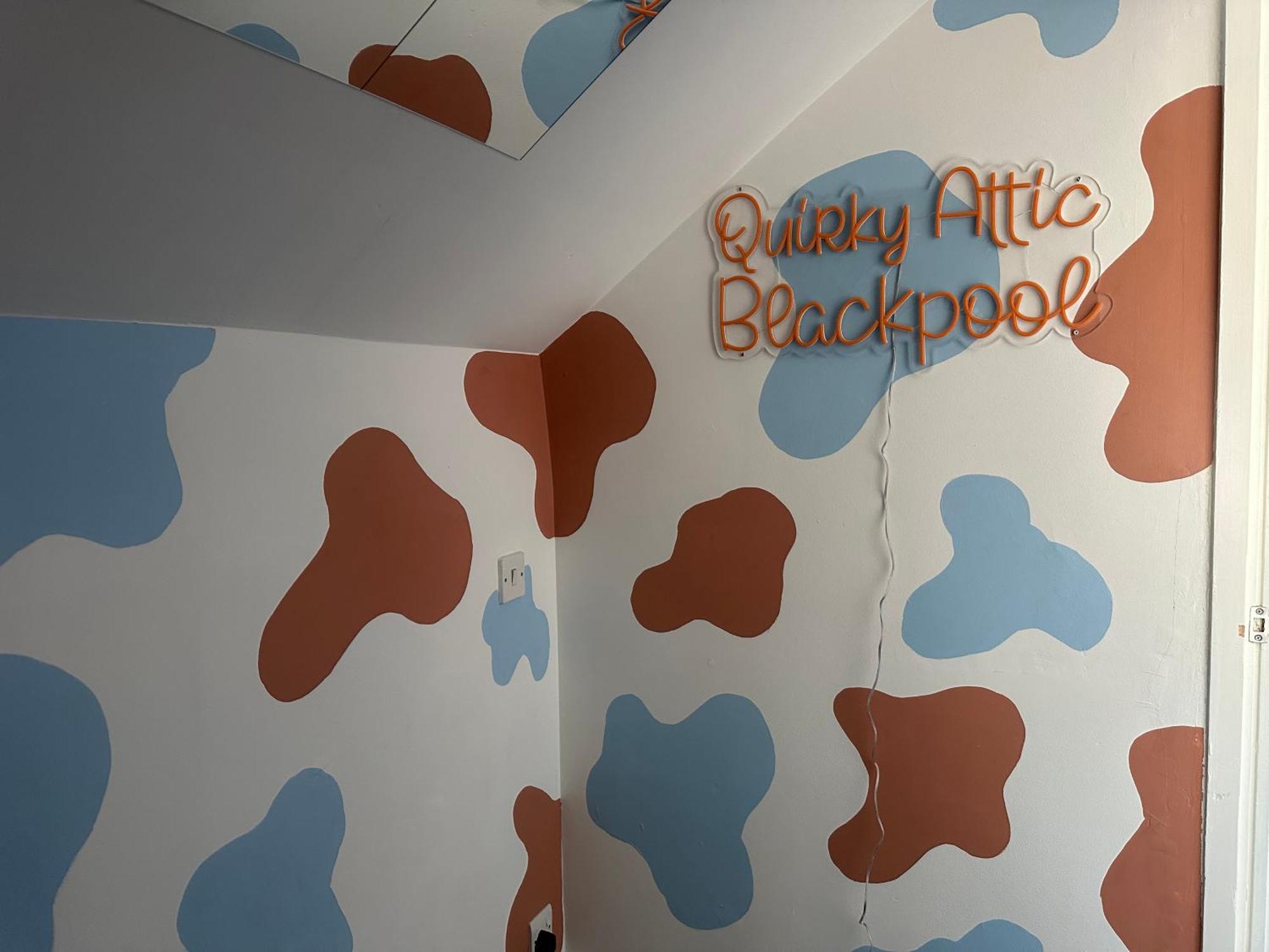 Quirky Attic 黑潭 外观 照片