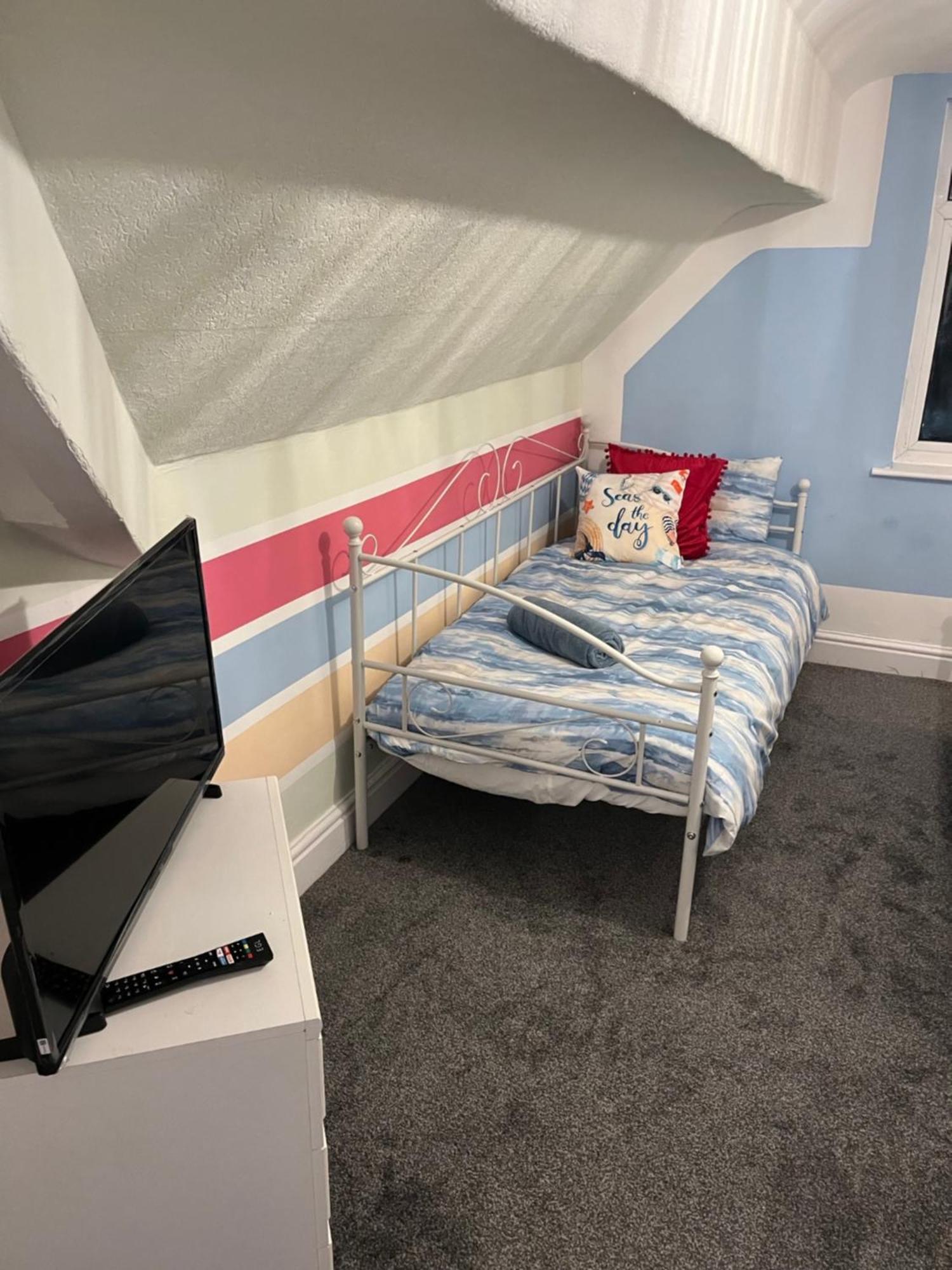 Quirky Attic 黑潭 外观 照片